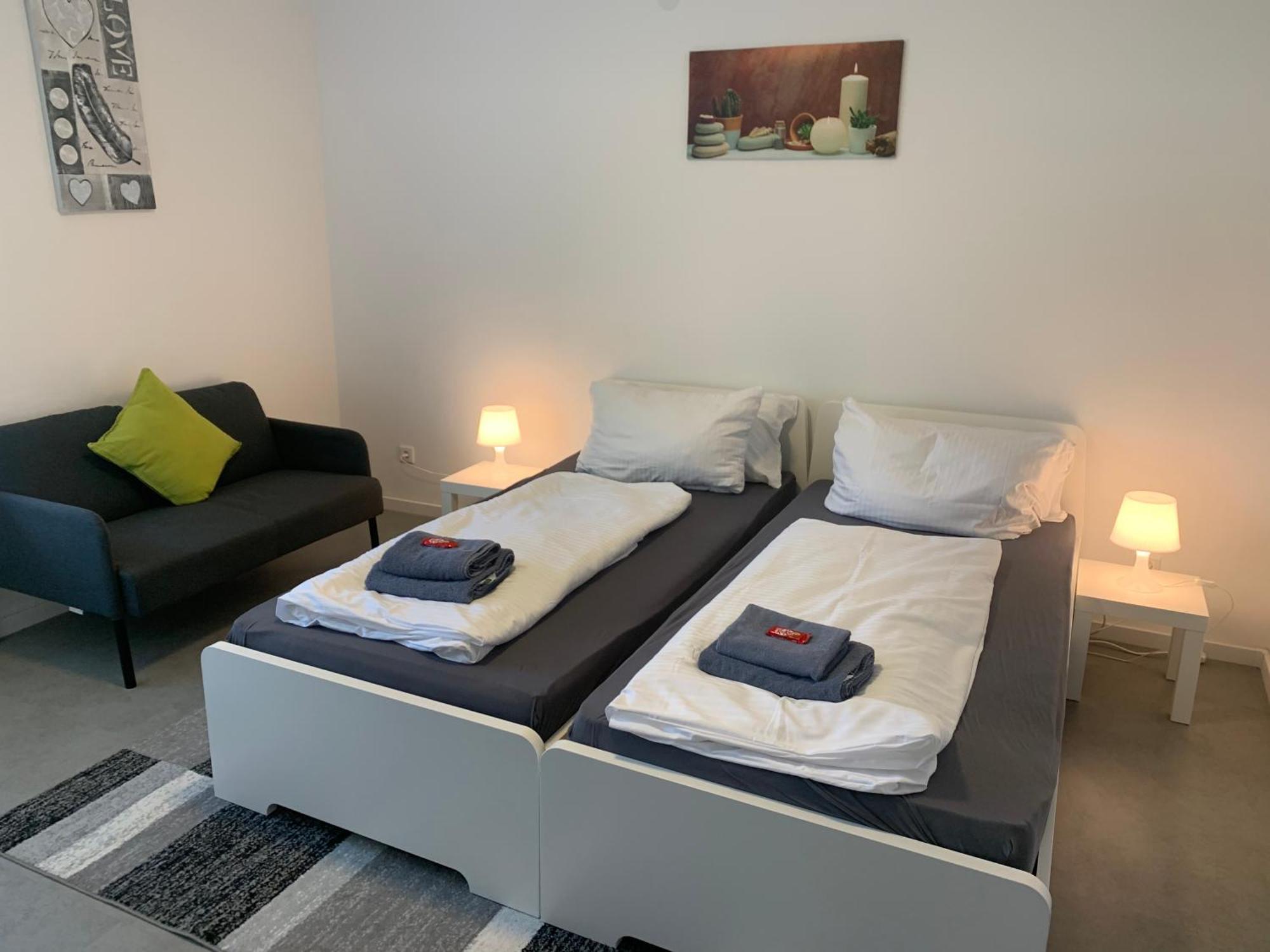 Cityapartment Platinum Mit Balkon Bzw,Terrasse Bielefeld Luaran gambar