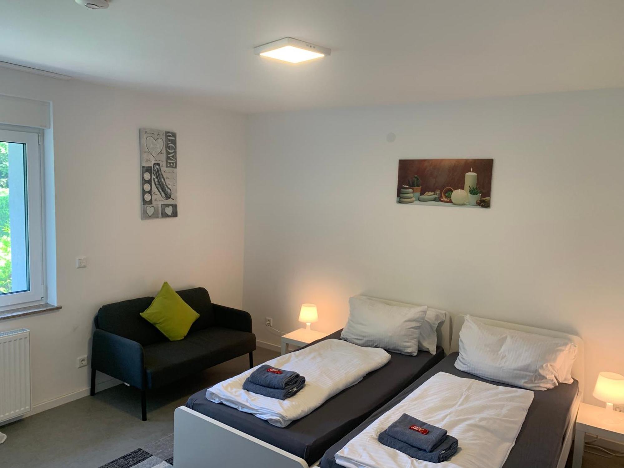 Cityapartment Platinum Mit Balkon Bzw,Terrasse Bielefeld Luaran gambar